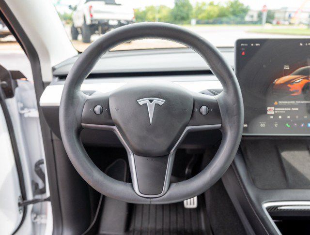 Used 2022 Tesla Model Y Performance AWD/4WD image 20