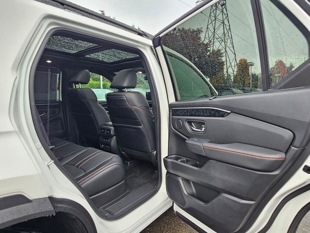 New 2026 Honda Passport TrailSport Elite image 13
