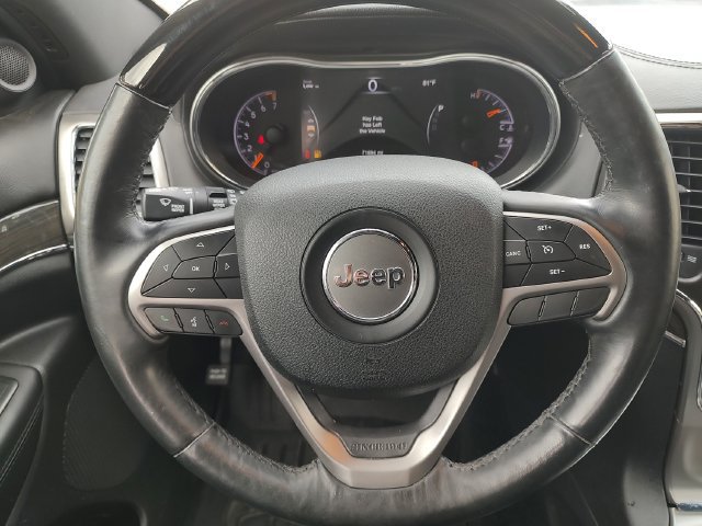 Used 2018 Jeep Grand Cherokee Overland AWD/4WD image 11