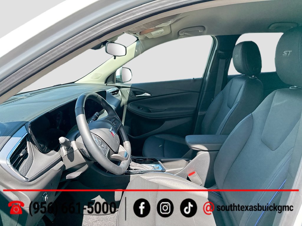 Used 2026 Buick Encore GX Sport Touring w/ Advanced Technology Package FWD image 11