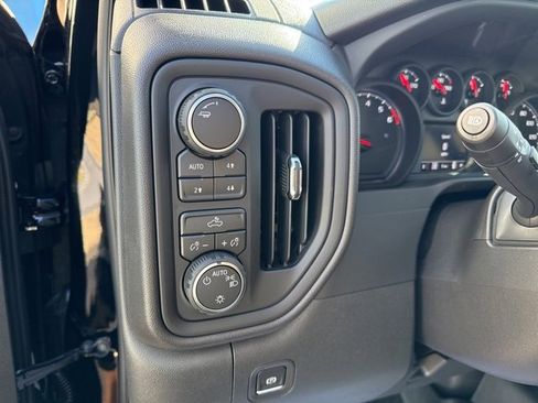New 2026 Chevrolet Silverado 1500 Custom Trail Boss w/ Dark Appearance Package image 10
