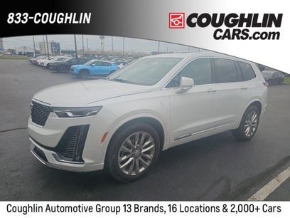 Used 2022 Cadillac XT6 Premium Luxury w/ Technology Package