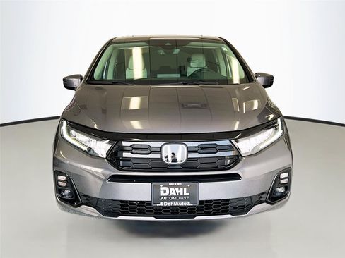 New 2026 Honda Odyssey Elite image 3