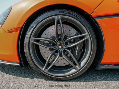 Used 2019 McLaren 570S Spider image 55