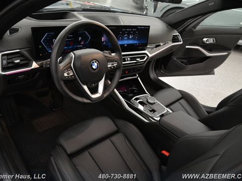 Used 2023 BMW 330i Sedan w/ Premium Package image 12