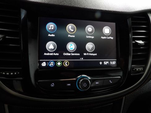 Used 2018 Chevrolet Trax LS FWD image 13