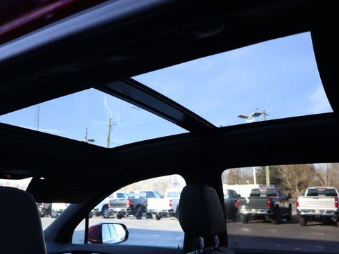 Used 2024 Cadillac XT6 Luxury w/ LPO, Floor Liner Package image 17