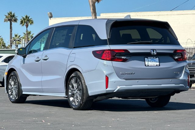 New 2027 Honda Odyssey Touring image 6