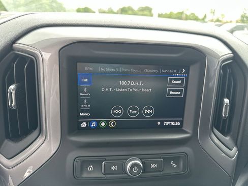 Used 2021 Chevrolet Silverado 1500 Custom AWD/4WD image 22