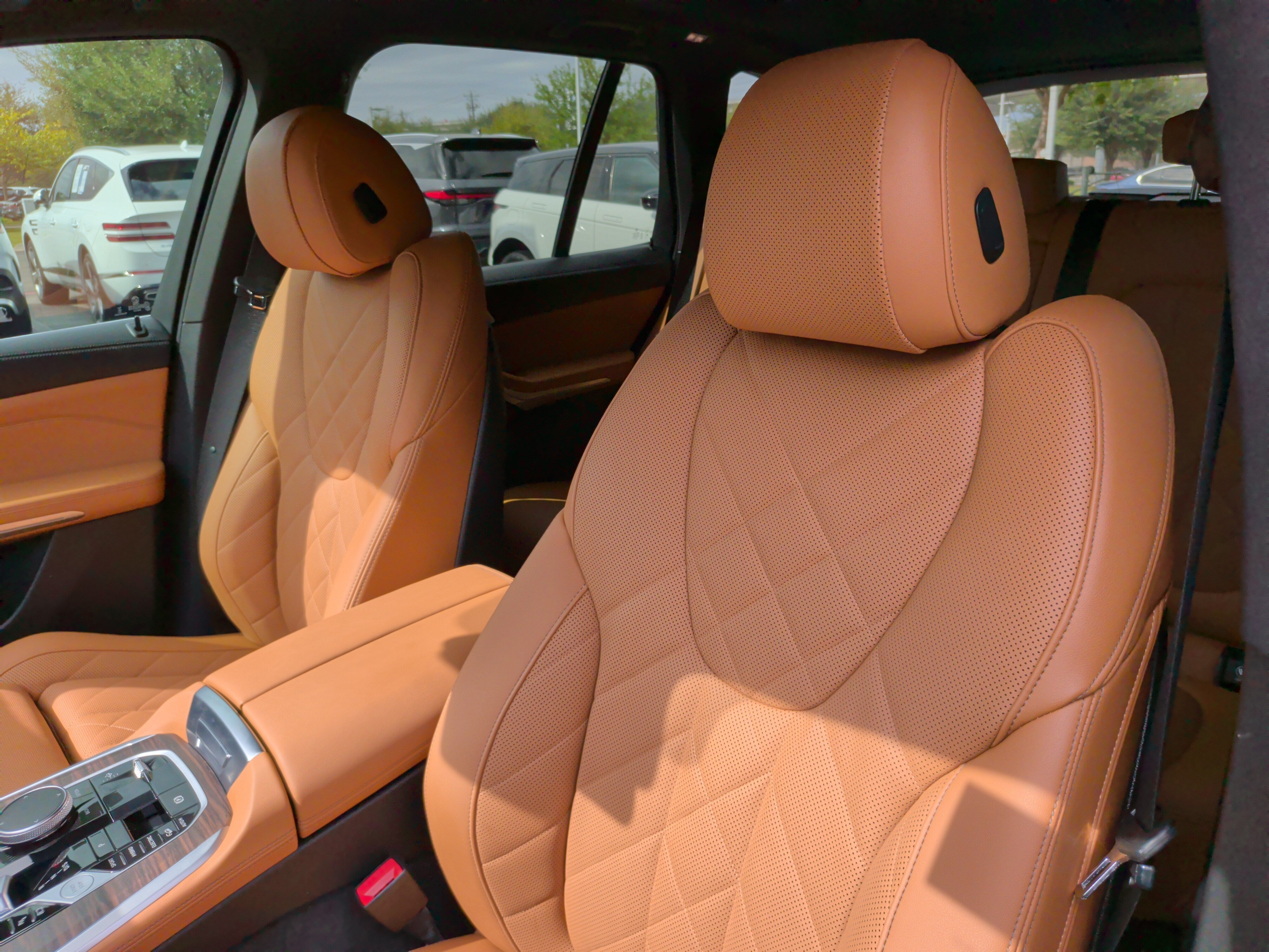 Used 2024 BMW X5 xDrive50e w/ Premium Package AWD/4WD image 26