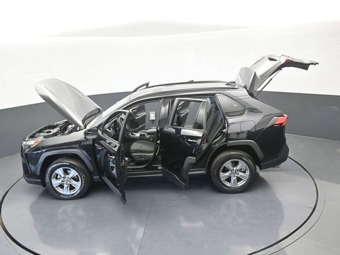 Used 2024 Toyota RAV4 XLE image 67