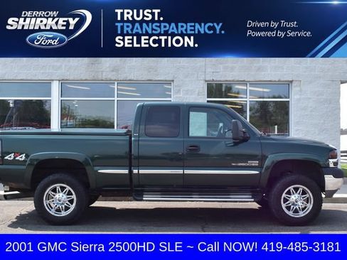 Used 2001 GMC Sierra 2500 4x4 Extended Cab HD w/ Convenience Plus Group image 3