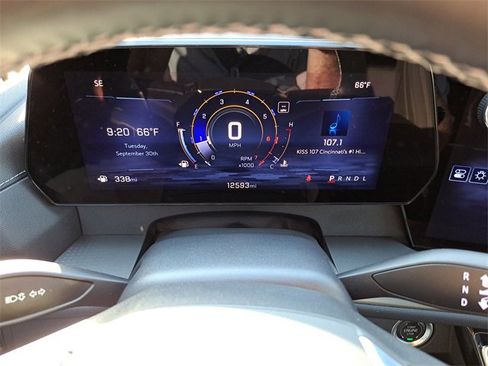 Used 2024 Chevrolet Traverse LT w/ Trailering Package image 12