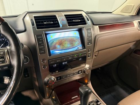 Used 2017 Lexus GX 460 Luxury AWD/4WD image 82