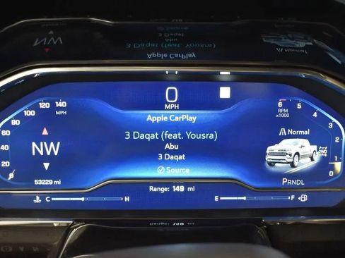 Used 2023 Chevrolet Silverado 1500 LT AWD/4WD image 28