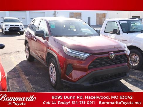 Used 2024 Toyota RAV4 LE AWD/4WD image 1