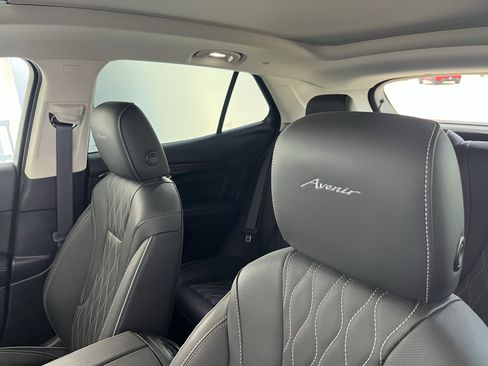 Used 2023 Buick Envision Avenir AWD/4WD image 9