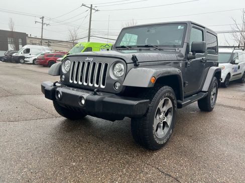 Certified 2018 Jeep Wrangler Sahara w/ Connectivity Group image 2