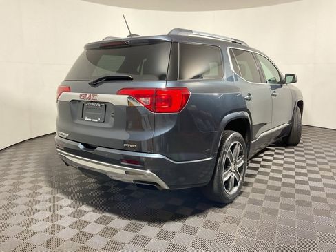 Used 2019 GMC Acadia Denali image 15