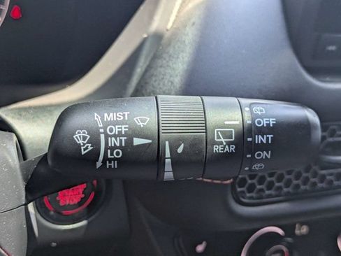 Used 2025 Honda HR-V Sport image 28