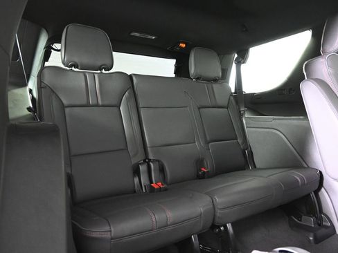 Used 2024 Chevrolet Tahoe RST w/ Luxury Package AWD/4WD image 17