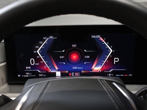 Used 2024 BMW X7 xDrive40i w/ Climate Comfort Package image 58