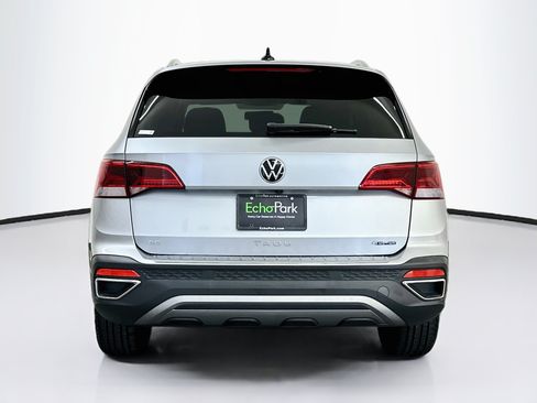 Used 2022 Volkswagen Taos SE AWD/4WD image 7