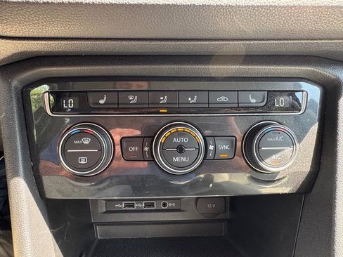 Used 2019 Volkswagen Tiguan S FWD image 23