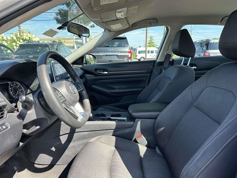 Used 2019 Nissan Altima 2.5 S FWD image 33