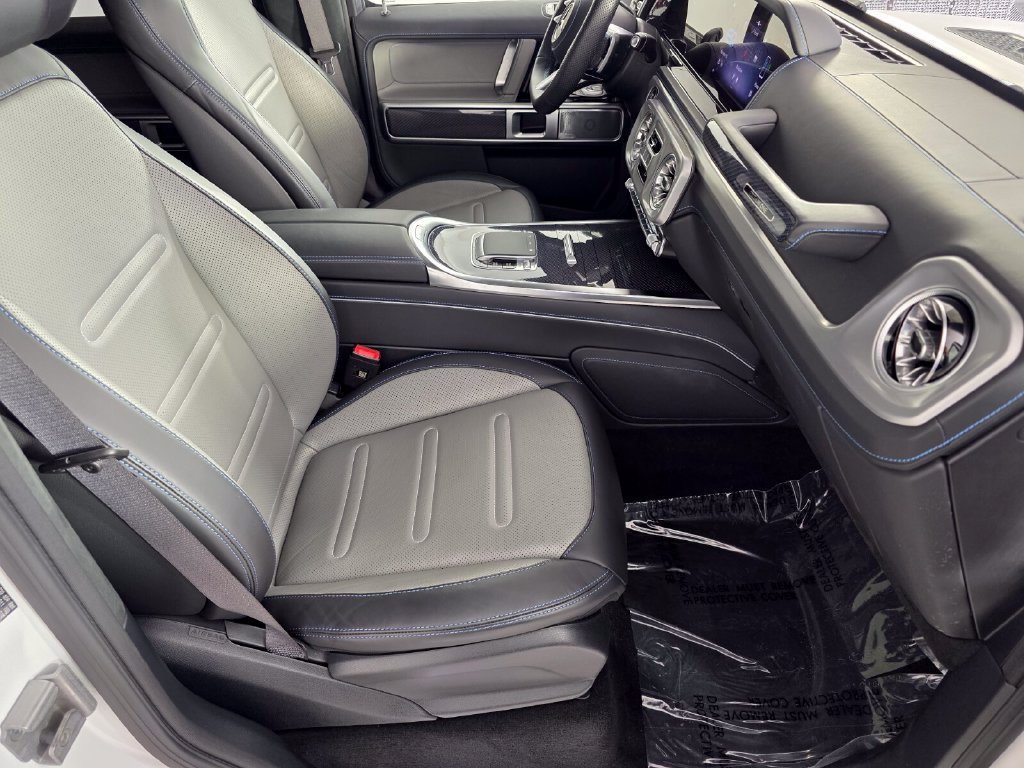 Certified 2025 Mercedes-Benz G 580 w/ EQ Technology image 33