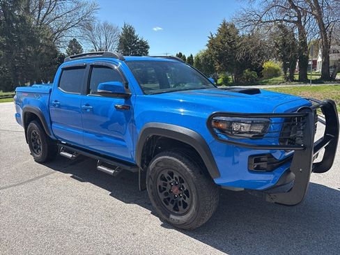 Used 2019 Toyota Tacoma TRD Pro image 4
