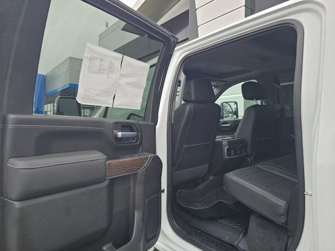 Used 2021 GMC Sierra 3500 Denali w/ Denali Ultimate Package AWD/4WD image 19