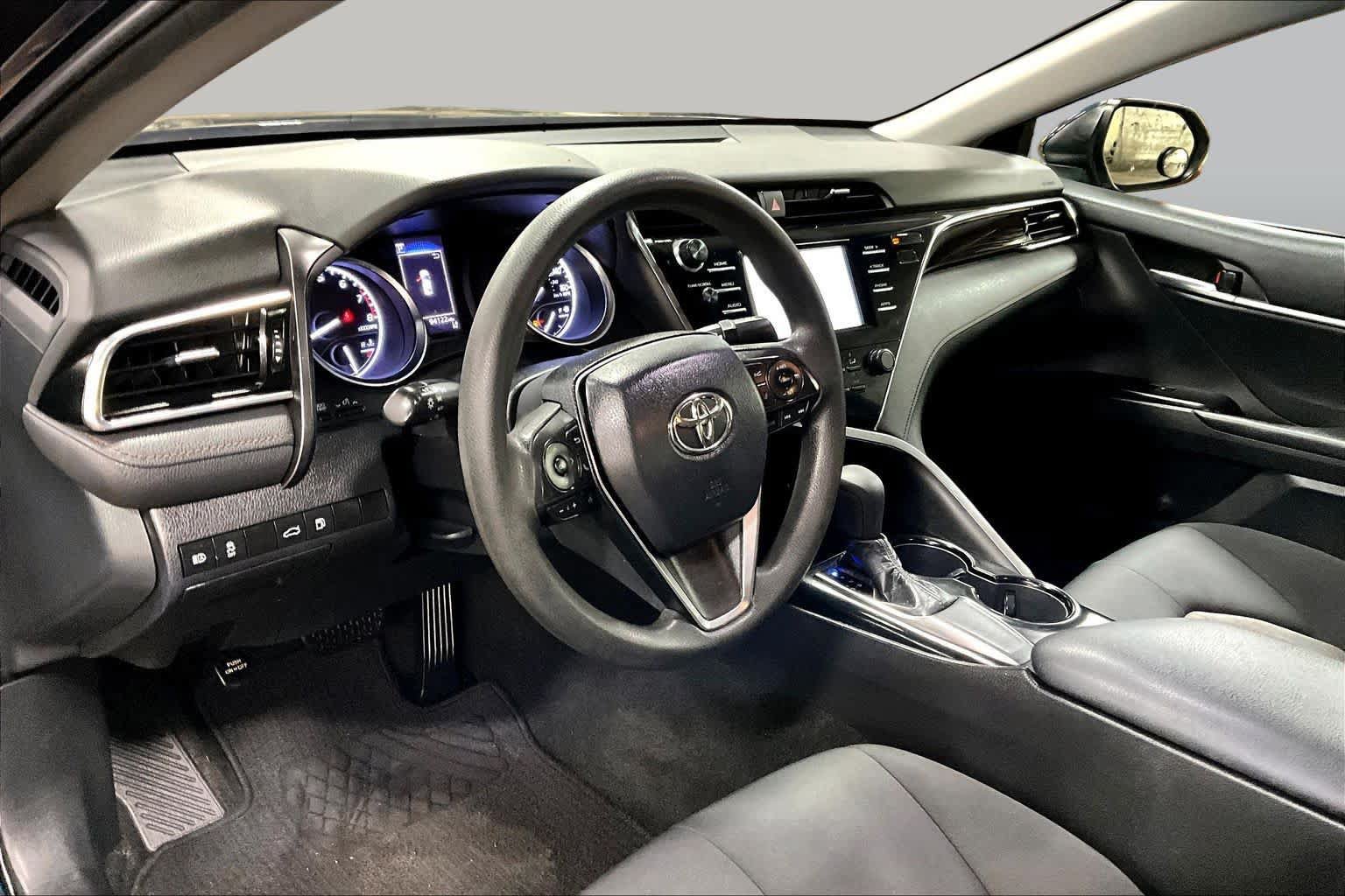 Certified 2018 Toyota Camry LE FWD image 15
