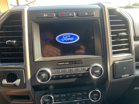 Used 2020 Ford Expedition XLT w/ Equipment Group 202A RWD image 28