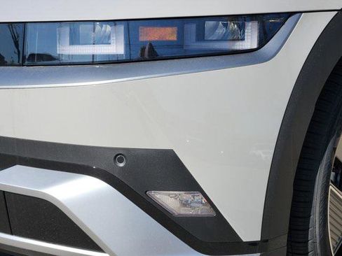 New 2026 Hyundai Ioniq 5 SE image 5