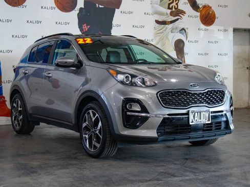Used 2022 Kia Sportage EX w/ EX Technology Package image 20