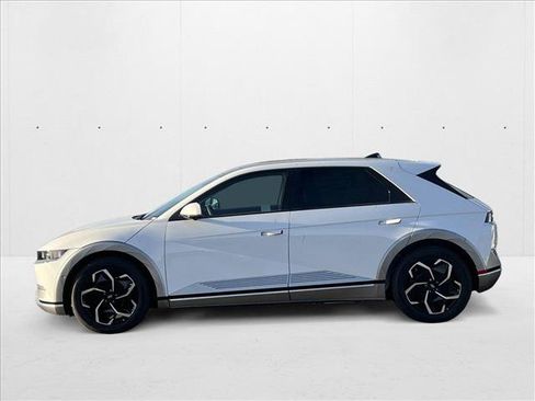 New 2024 Hyundai Ioniq 5 Limited image 9