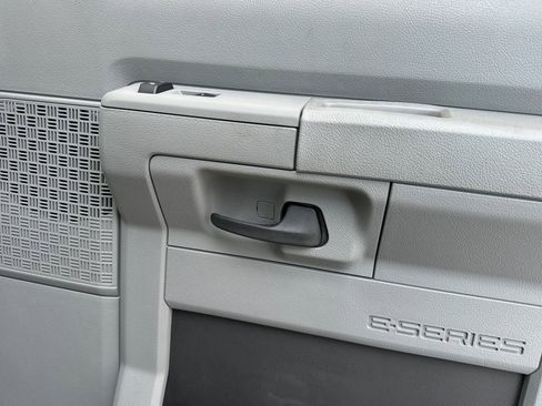 New 2026 Ford E-350 and Econoline 350 Super Duty w/ Power Equipment Group image 17