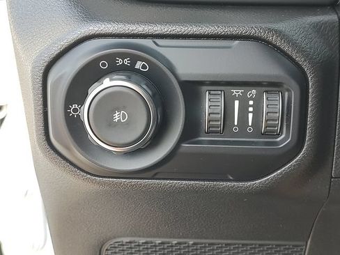 Used 2022 Jeep Wrangler Unlimited Sport AWD/4WD image 24