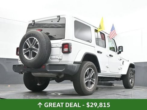 Used 2023 Jeep Wrangler Unlimited Sahara AWD/4WD image 44