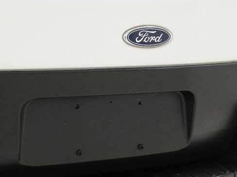Used 2019 Ford Transit 250 130 Low Roof w/ Exterior Upgrade Package RWD image 15