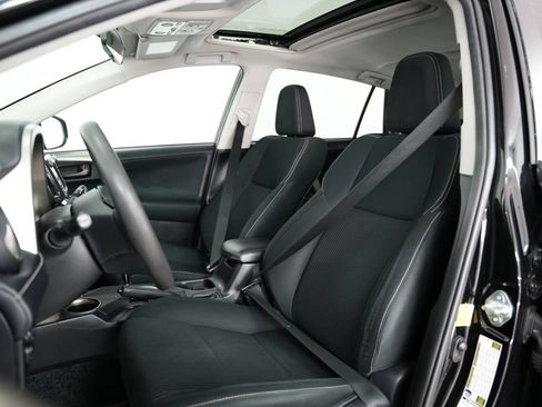 Used 2013 Toyota RAV4 XLE AWD/4WD image 41