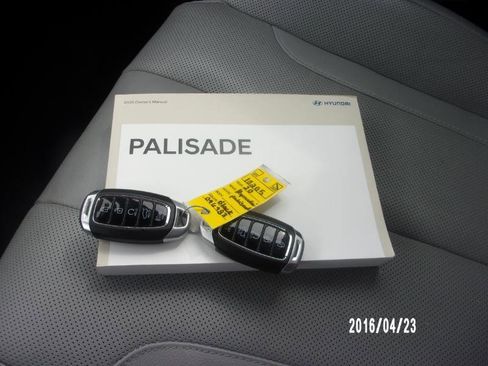 Used 2020 Hyundai Palisade SEL FWD image 32