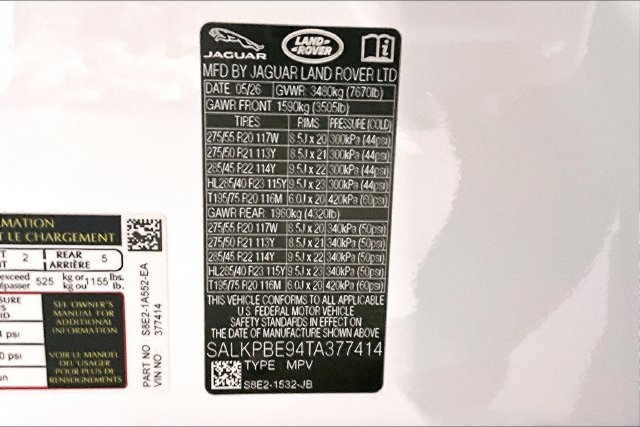 New 2026 Land Rover Range Rover Long Wheelbase SE AWD/4WD image 11