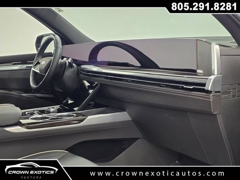 Used 2026 Cadillac Escalade Luxury AWD/4WD image 20