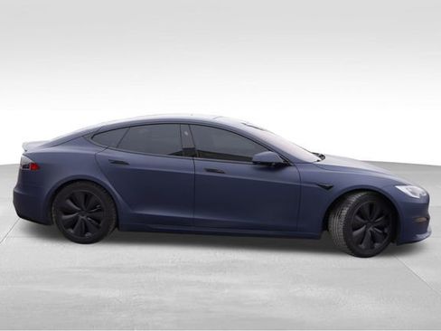Used 2021 Tesla Model S Plaid image 3