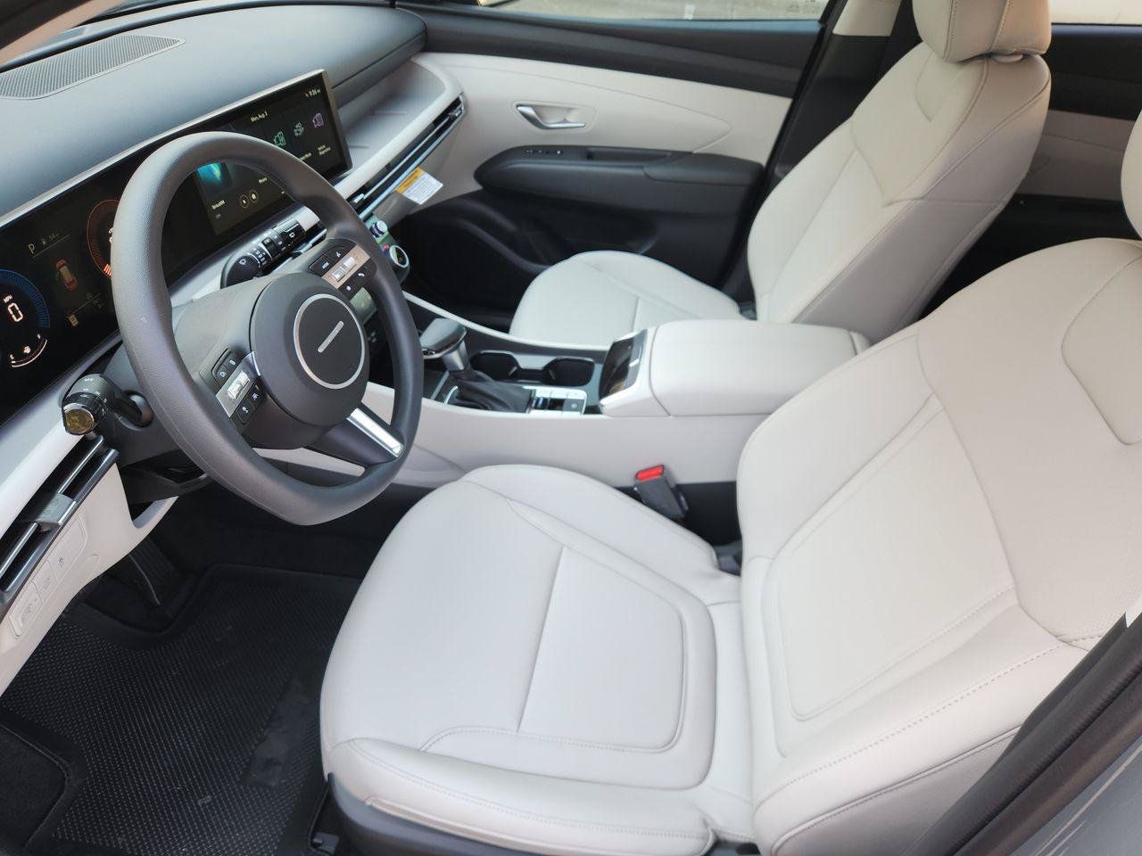 New 2026 Hyundai Tucson SEL Plus FWD image 10