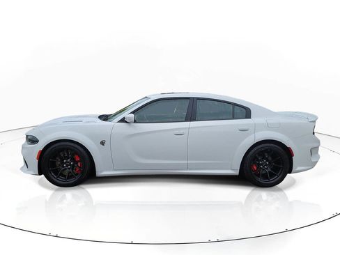Used 2022 Dodge Charger SRT Hellcat image 4
