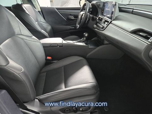 Used 2022 Lexus ES 350 350 w/ Premium Package image 18