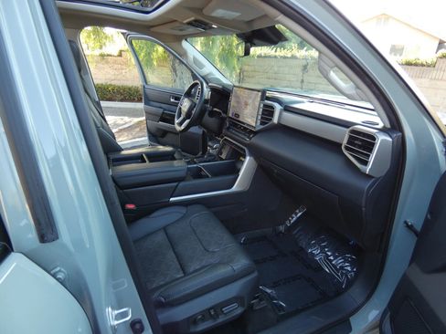 Used 2024 Toyota Tundra Limited image 26